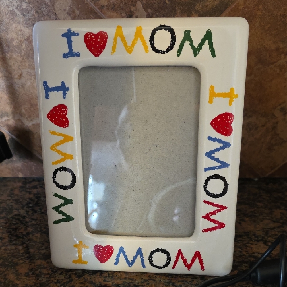 I Love Mom Multicolor Ceramic Picture Frame